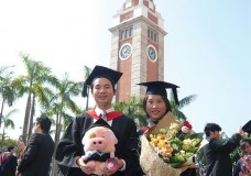 兩對沈氏夫婦結緣於香港大學，由拍拖、畢業到工作，一直都互相扶持。