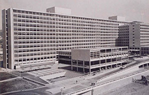 Picture 1 of Queen Elizabeth Hospital Old Appearance