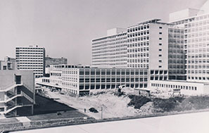 Picture 3 of Queen Elizabeth Hospital Old Appearance