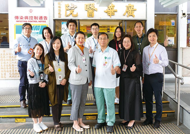 李漢周曾擔任中央組所有崗位,工作積極盡責,與同事合作無間,大家都給他一個「讚」!