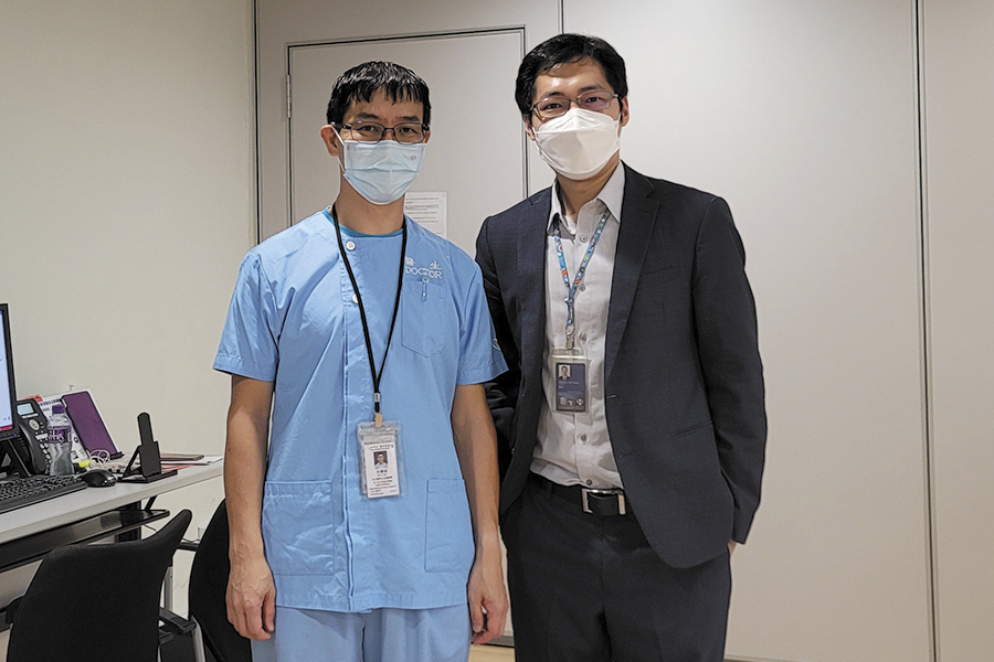 （左起）吳楊城醫生及梁樂行醫生均認為遙距診症在疫情下充分發揮作用。