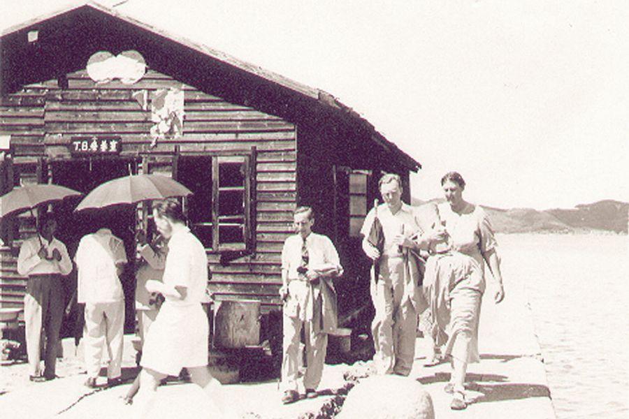 The tuberculosis ward was completely destroyed by the typhoon Ida in 1954. The missionaries thus built a sanatorium on barren land close to Rennie’s Mill.