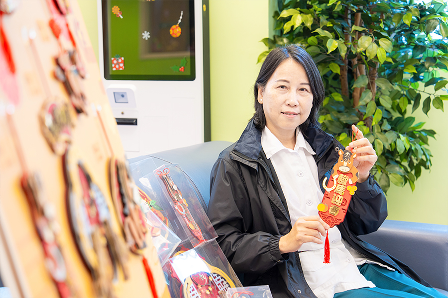 莫靜敏表示，製作手工藝品不僅是一個製作過程，對復元人士亦有療癒價值。