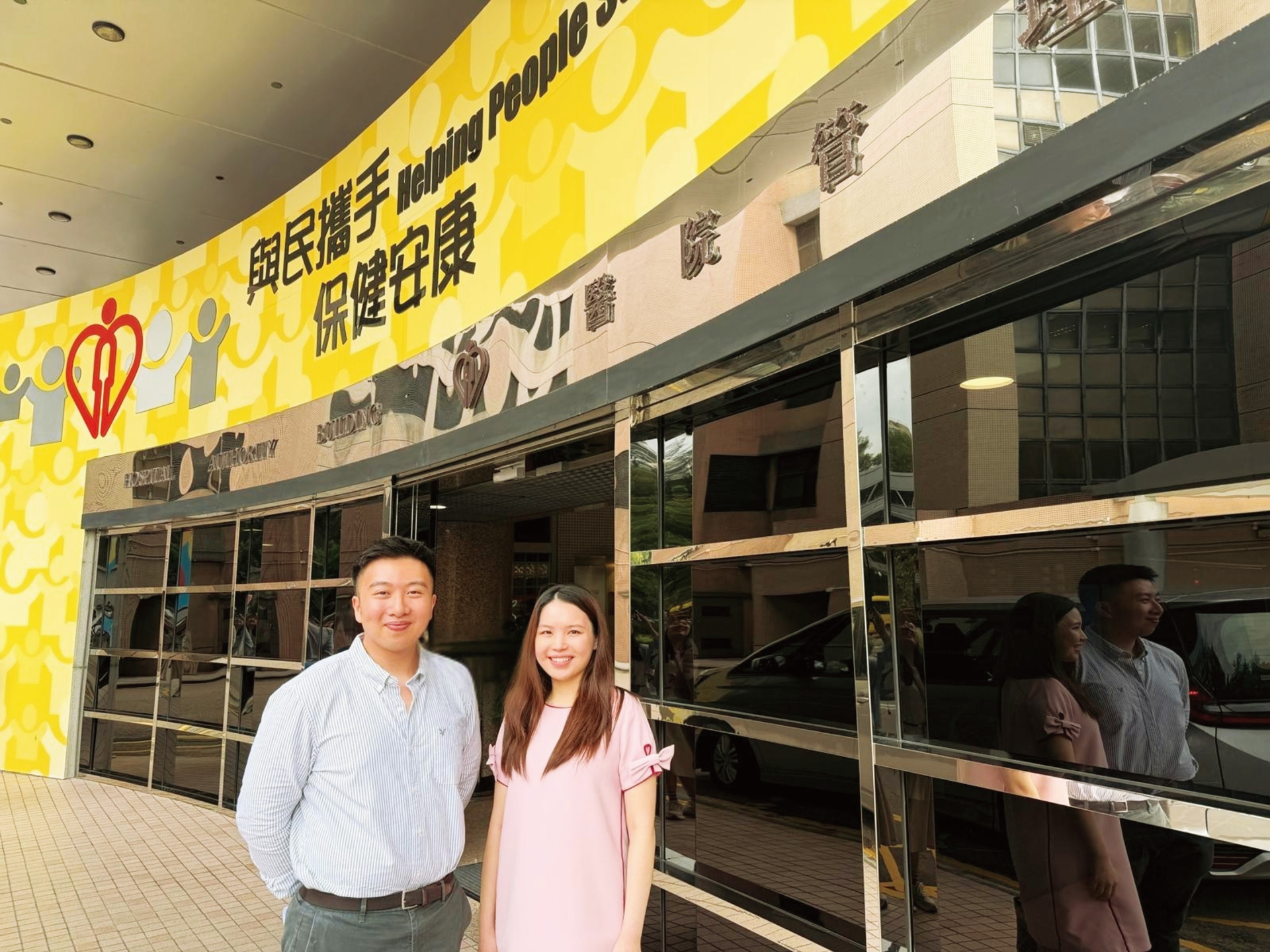 （左起）Harrison和Yvonne認為培訓計劃給予見習生成長空間，拓闊眼界。