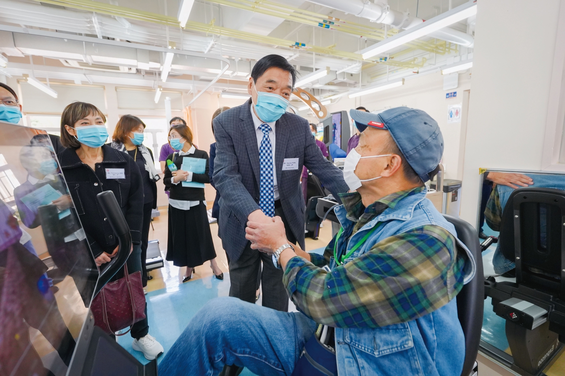 范鴻齡指,儘管時代變遷,「以人為本」是醫管局不變的宗旨。