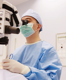 The Kowloon East Cluster Cataract Consortium performs around 5,000 cases of cataract surgery every year. The team’s dedication to patient care greatly improves the quality of life of cataract patients in Kowloon East.
