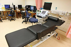 電子醫學及內視鏡服務集一身 新中心啟用惠及病人