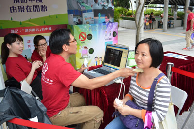 More than 200 PWH staff members set up interactive game/health check/exhibition booths on different health topics to educate members of the public about how to maintain a healthy lifestyle.